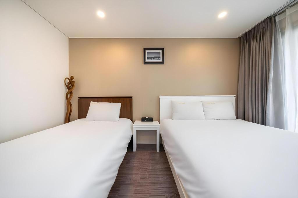 Sea View Hotel Jeju Exterior photo